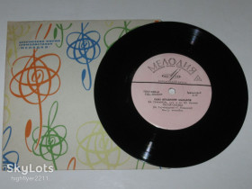 Платівки Пластинки ^/--/^ Пластинка Поет Владимир Макаров - ЗА ТУМАНОМ * Песня-сказка * Дон Кихот * Песенка находит друзей  (1967) ^_^^^ Пластинка Співає Володимир Макаров - ЗА ТУМАНОМ * Пісня-казка * Дон Кіхот * Пісенка знаходить друзів (1967) - фото фото фото