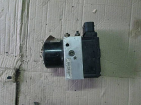 Інші автозапчастини Другие автозапчасти ^/--/^ Блок ABS АБС FORD FOCUS 98-04 98 /--/ AG /--/ 2 /--/ M /--/ 110 /--/ C 10020401584 - фото фото фото