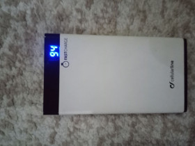 Зовнішні акумулятори (Power Bank) Внешние аккумуляторы (Power Bank) ^/--/^ Павербанк Cellularline FreePower Manta 6000 mAh - фото фото фото