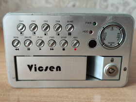 DVR-реєстратори DVR-регистраторы ^/--/^ видеорегистратор  4-х канальный + подарок ^_^^^ Відеореєстратор 4-х канальний + подарунок - фото фото фото