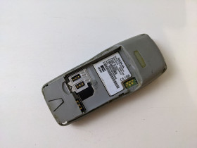 Nokia, Microsoft Nokia, Microsoft ^/--/^ Мобільний телефон Nokia 1100 бу ^_^^^ Мобильный телефон Nokia 1100 - фото фото фото