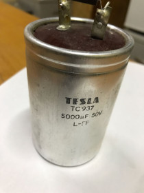 Конденсатори Конденсаторы ^/--/^ Конденсатор 50 В 5000 мкФ Tesla TC /--/ 937  (9240-1) ^_^^^ Конденсатор 50 В 5000 мкФ Tesla TC /--/ 937 (9240-1) - фото фото фото