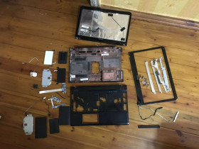 Корпуса Корпуса ^/--/^ Sony VAIO SVE /--/ 15 на части ^_^^^ Sony VAIO SVE /--/ 15 на частині - фото фото фото