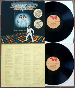 Платівки Пластинки ^/--/^ V.A. Bee Gees, Taveres - Saturday Night Fever - 1977.    (2 /--/ LP). 12. Vinyl. Пластинки. Germany. ^_^^^ V.A. Bee Gees, Taveres - Saturday Night Fever - 1977. (2 /--/ LP). 12. Vinyl. Пластинки. Germany. - фото фото фото