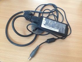Акумулятори Аккумуляторы ^/--/^ Оригинальный блок питания для ноутбука Lenovo 65 /--/ W 20 /--/ V 3.25 /--/ A (45 /--/ N /--/ 0119) #0027 ^_^^^ Оригінальний блок живлення для ноутбука Lenovo 65 /--/ W 20 /--/ V 3.25 /--/ A (45 /--/ N /--/ 0119) #0027 - фото фото фото