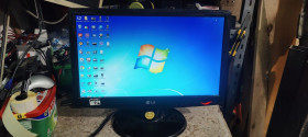 LG LG ^/--/^ Широкоформатный ЖК-монитор 19 дюймов LG Flatron W /--/ 1943 /--/ C-PF № 24170108 ^_^^^ Широкоформатний ЖК-монітор 19 дюймів LG Flatron W /--/ 1943 /--/ C-PF No 24170108 - фото фото фото