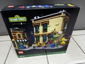 Конструктори Конструкторы ^/--/^ Конструктор LEGO 123 Улица Сезам 1367 деталей (21324) Новый! - фото фото фото