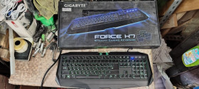 Клавіатури Клавиатуры ^/--/^ Игровая клавиатура с подсветкой Gigabyte GK-Force K /--/ 7 USB № 24140509 ^_^^^ Ігрова клавіатура з підсвіткою Gigabyte GK-Force K /--/ 7 USB No 24140509 - фото фото фото