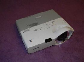 Проектори Проекторы ^/--/^ Широкоугольный проектор Epson 410 /--/ W ^_^^^ Ширококутний проектор Epson 410 /--/ W - фото фото фото