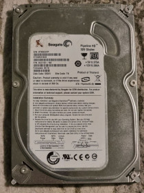 Жорсткі диски Жесткие диски ^/--/^ 100% hdd 3.5 320 гб seagate pipeline hd 5900 72.4/73.4 жесткий диск сигейт st /--/ 3320310 /--/ cs ^_^^^ 100% hdd 3.5 320 гб seagate pipeline hd 5900 72.4/73.4 жорсткий диск сигейт st /--/ 3320310 /--/ cs - фото фото фото