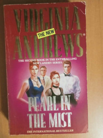 Книги на іноземних мовах Книги на иностранных языках ^/--/^ Virginia Andrews Pearl in the Mist / Вірджинія Ендрюс Перлина в тумані. ^_^^^ Virginia Andrews Pearl in the Mist / Вирджиния Эндрюс Жемчужина в тумане. - фото фото фото