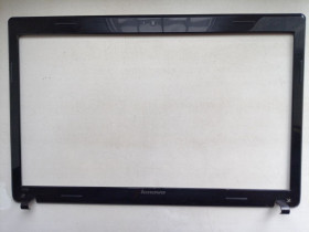 Корпуса Корпуса ^/--/^ Б/У Рамка кришки матриці на Lenovo G /--/ 780 ^_^^^ У Рамка крышки матрицы на Lenovo G /--/ 780 - фото фото фото
