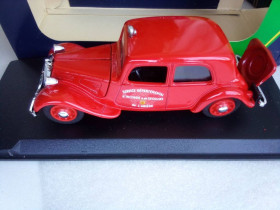 : Закордонні : Зарубежные ^/--/^ Citroen Sedan 1948 Traction Avant 11 BL  (L`Ariege) by Solido 1:43 ^_^^^ Citroen Sedan 1948 Traction Avant 11 BL (L`Ariege) by Solido 1:43 - фото фото фото
