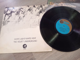 Платівки Пластинки ^/--/^ The Velvet Underground ‎– White Light/White Heat            (UK/71/MGM 2353024)            (VG+/NM) ^_^^^ The Velvet Underground – White Light/White Heat (UK/71/MGM 2353024) (VG+/NM) - фото фото фото