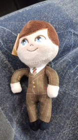 М'які іграшки Мягкие игрушки ^/--/^ Плюшева іграшка-сувенір Ben Air Steward Blanket Buddy від авіакомпанії Emirates Airline Fly With Me  (B /--/ 8). ^_^^^ Плюшевая игрушка-сувенир Ben Air Steward Blanket Buddy от авиакомпании Emirates Airline Fly With Me (B /--/ 8). - фото фото фото