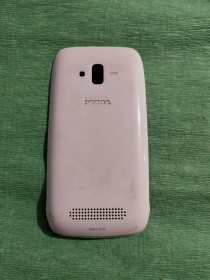 Корпуса на Nokia Корпуса на Nokia ^/--/^ Задняя крышка для Nokia 610 б/у, оригинал ^_^^^ Задня кришка для Nokia 610 б/у, оригінал - фото фото фото