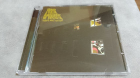 Музичні диски Музыкальные диски ^/--/^ arctic monkeys - favourite worst nightmare. новый заводской cd c буклетом ^_^^^ arctic monkeys - favourite worst nightmare. новий заводський cd c буклетом - фото фото фото