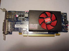 Відеокарти Видеокарты ^/--/^ AMD Radeon HD 8490  видеокарта ^_^^^ AMD Radeon HD 8490 відеокарта - фото фото фото