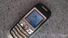 Sony, Sony Ericsson Sony, Sony Ericsson ^/--/^ Sony Ericsson J /--/ 300 /--/ i J /--/ 300 не бачить сімку  (294) ^_^^^ Sony Ericsson J /--/ 300 /--/ i J /--/ 300 не видит семерку (294) - фото фото фото