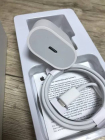 Зарядні пристрої Зарядные устройства ^/--/^ Быстрая Зарядка для iPhone 20 /--/ W USB-C + Кабель Type-C на Lightning ^_^^^ Швидка Зарядка для iPhone 20 /--/ W USB-C + Кабель Type-C на Lightning - фото фото фото