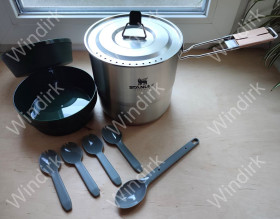 Похідний інвентар Походный инвентарь ^/--/^ Набор посуды Stanley Adventure Camp Cook Set Four Person 2,5 л  (на 4 персоны) ^_^^^ Набір посуду Stanley Adventure Camp Cook Set Four Person - фото фото фото