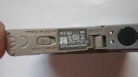 Деталі до фотоапаратів, на розбирання Детали к фотоаппаратам, на разборку ^/--/^ Casio EX-Z /--/ 16 Z /--/ 16 крышка ^_^^^ Casio EX-Z /--/ 16 Z /--/ 16 кришка - фото фото фото