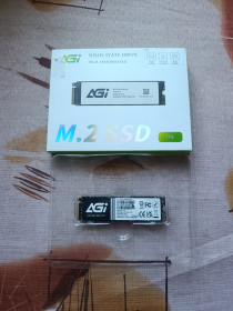 Твердотільні SSD-накопичувачі Твердотельные SSD-накопители ^/--/^ Уцінка неробочий SSD диск AGI AI /--/ 298 512 /--/ GB M.2 NVMe ССД М /--/ 2 512 ГБ 3 /--/ D TLC NAND  (AGI /--/ 512 /--/ GIMAI /--/ 298) - фото фото фото