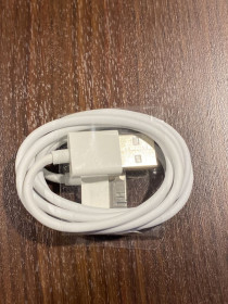 Кабелі Кабели ^/--/^ кабель USB cable  для iPhone 2 /--/ G/3 /--/ G/3 /--/ Gs/4/4 /--/ S, iPad 1/2/3   (оригинал 100%) ^_^^^ кабель USB cable для iPhone 2 /--/ G/3 /--/ G/3 /--/ Gs/4/4 /--/ S, iPad 1/2/3 (оригінал 100%) - фото фото фото