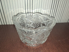 Статуетки, Скульптури, Фігурки, Фарфор Статуэтки, Скульптуры, Фигурки, Фарфор ^/--/^ Салатник большой хрусталь 15.5 /--/ см н 10 /--/ см ^_^^^ Салатник великий кришталь 15.5 /--/ см н 10 /--/ см - фото фото фото