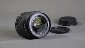 Canon Canon ^/--/^ Об&amp;apos;єктив Canon EF-S Canon Zoom Lens EF-S 18-55 /--/ mm 1:3.5-5.6 IS II Ф /--/ 58 /--/ mm Вживане ^_^^^ Объектив Canon EF-S Canon Zoom Lens EF-S 18-55 /--/ mm 1:3.5-5. 6 IS II Ф /--/ 58 /--/ mm - фото фото фото