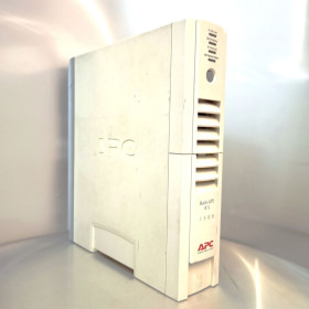 Інша техніка Другая техника ^/--/^ Б/В НЕ РАБ Безперебійник APC BACK-UPS RS 1500 /--/ VA 2 865 /--/ W 8 виходів      (без акб) / код.ибп /--/ 2 ^_^^^ Б/В Бесперебойник APC BACK-UPS RS 1500 /--/ VA 2 865 /--/ W 8 выходов (с хорошими Б/В аккумуляторами) - фото фото фото