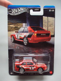 Hot Wheels Hot Wheels ^/--/^ Машинка модель автомобіль Hot Wheels silver series 1984 Audi Sport Quattro червона ауді №19062 /--/ с ^_^^^ Машинка модель автомобиль Hot Wheels silver series 1984 Audi Sport Quattro красная ауди No /--/ 19062 /--/ с - фото фото фото
