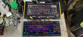 Клавіатури Клавиатуры ^/--/^ Игровая клавиатура с подсветкой RGB Crown CMGK-900 USB № 24240620 ^_^^^ Ігрова клавіатура з підсвіткою RGB Crown CMGK-900 USB No 24240620 - фото фото фото