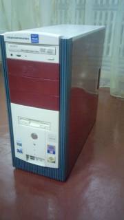 Системні блоки, ПК Системные блоки, ПК ^/--/^ Системный блок AMD 1,67 /--/ Ггц/1 /--/ Гб/80 /--/ Гб/Radeon 9200/300 /--/ Вт ^_^^^ Системний блок AMD 1,67 /--/ Ггц/1 /--/ Гб/80 /--/ Гб/Radeon 9200/300 /--/ Вт - фото фото фото