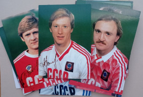 Інше Другое ^/--/^ Набір рядянських листівок 1989 р. Зірки радянського  футболу ^_^^^ Набор рядянских листовок 1989 г. Звезды советского футбола - фото фото фото