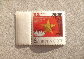 СРСР - СССР - ^/--/^ Поштова марка СРСР &amp;quot; 20 років Демократичній республікі Вєтнам &amp;quot; 1965 рік ** ^_^^^ Почтовая марка СССР &amp;quot; 20 лет Демократической республике Вьетнам &amp;quot; 1965 год ** - фото фото фото