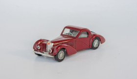 : Закордонні : Зарубежные ^/--/^ 1:43 Bugatti 57 /--/ S Atalante 1939 red, SOLIDO #88 France 1979 - фото фото фото