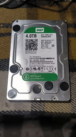 Жорсткі диски Жесткие диски ^/--/^ Жорсткий диск HDD Western Digital WD /--/ 40 /--/ EZRX 4 /--/ TB №4 ^_^^^ Жесткий диск HDD Western Digital WD /--/ 40 /--/ EZRX 4 /--/ TB No /--/ 4 - фото фото фото