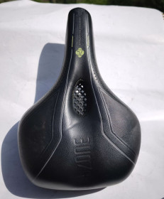 Сідла Седла ^/--/^ * Седло для велосипеда Сідло BASSANO hand made Bassano 5 Zone Air Plus - италия ^_^^^ Седло для велосипеда Седло BASSANO hand made Bassano 5 Zone Air Plus - италия - фото фото фото