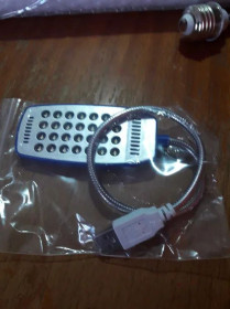 USB гаджети USB гаджеты ^/--/^ USB-ночник 28 LED, гибкая настольная лампа для PowerBank, ноутбука, ПК ^_^^^ USB-ночник 28 LED, гнучка настільна лампа для PowerBank, ноутбука, ПК - фото фото фото