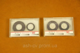 Касети Кассеты ^/--/^ Аудіо касета RONEeS UR 90 №189-190 ^_^^^ Аудио кассета RONEeS UR 90 No /--/ 189-190 - фото фото фото