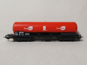 H H ^/--/^ Цистерна для палива. LIMA 1:87 H /--/ 0  (61745.00/3). ^_^^^ Цистерна для сжиженного газа. LIMA 1:87 H /--/ 0 (61745.00/3). - фото фото фото