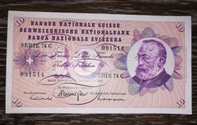 Інші країни Другие страны ^/--/^ SWITZERLAND Швейцарія 10 франків 10 лютого 1971. Підписи: Brenno Galli, Stopper, Aebersold ^_^^^ Швейцария 10 франков 10 февраля 1971. Подписи: Brenno Galli, Stopper, Aebersold - фото фото фото