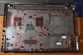 Корпуса Корпуса ^/--/^ Нижняя часть корпуса TFQ /--/ 3 /--/ UZRTBAT для ноутбуков Acer ^_^^^ Нижня частина корпусу TFQ /--/ 3 /--/ UZRTBAT для ноутбуків Acer - фото фото фото