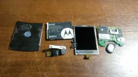 Motorola Motorola ^/--/^ Motorola V /--/ 8 запчасти на фото, наличие и цену уточн ^_^^^ Motorola V /--/ 8 запчастини на фото, наявність і ціну - фото фото фото