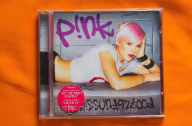 Музичні диски Музыкальные диски ^/--/^ Музичний диск CD. Pink Missundaztood ^_^^^ Музыкальный диск CD. Pink Missundaztood - фото фото фото
