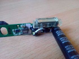 Деталі до фотоапаратів, на розбирання Детали к фотоаппаратам, на разборку ^/--/^ Вспышка в сборе Samsung PL /--/ 55 б/у оригинал ^_^^^ Спалах у зборі Samsung PL /--/ 55 б/у оригінал - фото фото фото