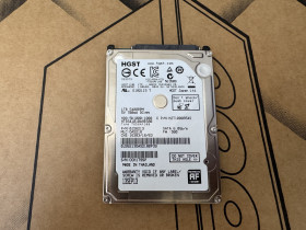 Жорсткі диски Жесткие диски ^/--/^ Жорсткий диск Hitachi HGST Travelstar 5 /--/ K 1000 /--/ Gb-1 /--/ Tb HDD 2.5 SMART GOOD ^_^^^ Жесткий диск Hitachi HGST Travelstar 5 /--/ K 1000 /--/ Gb-1 /--/ Tb HDD 2.5 SMART GOOD - фото фото фото