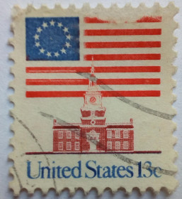 Північна Америка Северная Америка ^/--/^ США 1975 Национальный флаг, гашеная ^_^^^ США 1975 Національний прапор, гашена - фото фото фото