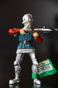 Фігурки, солдатики Фигурки, солдатики ^/--/^ рыцарь с арбалетом 75-80 /--/ мм PLASTOY Франция ^_^^^ лицар з арбалетом 75-80 /--/ мм PLASTOY Франція - фото фото фото